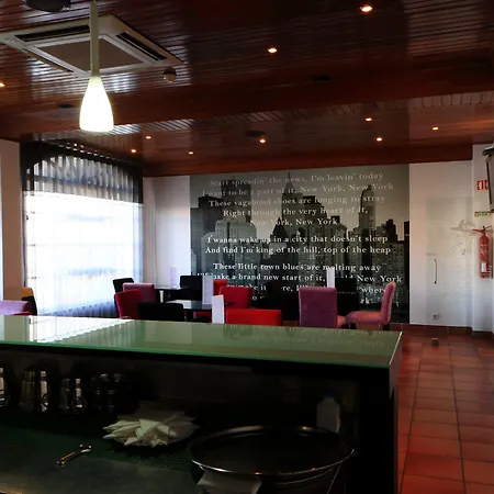 カルダシュ インテルナシオナル 3*