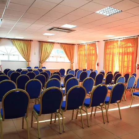 カルダシュ インテルナシオナル