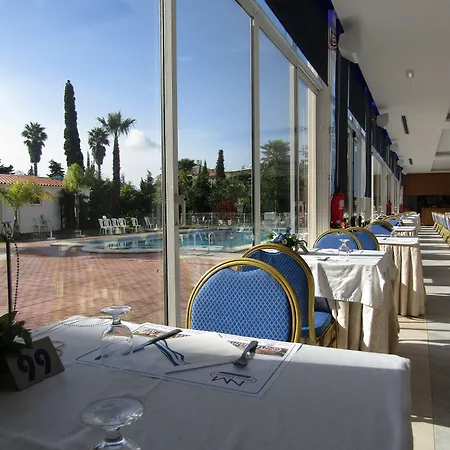 Caldas Internacional Hotell 3*