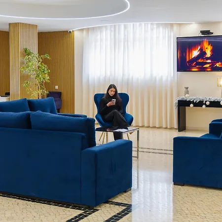 カルダシュ インテルナシオナル ホテル 3*